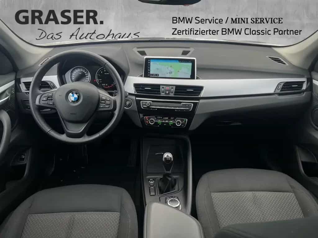 BMW X1 sDrive18i ANHÄNGEKUPPLUNG DAB NAVI UVM. 01/2022-photo-3