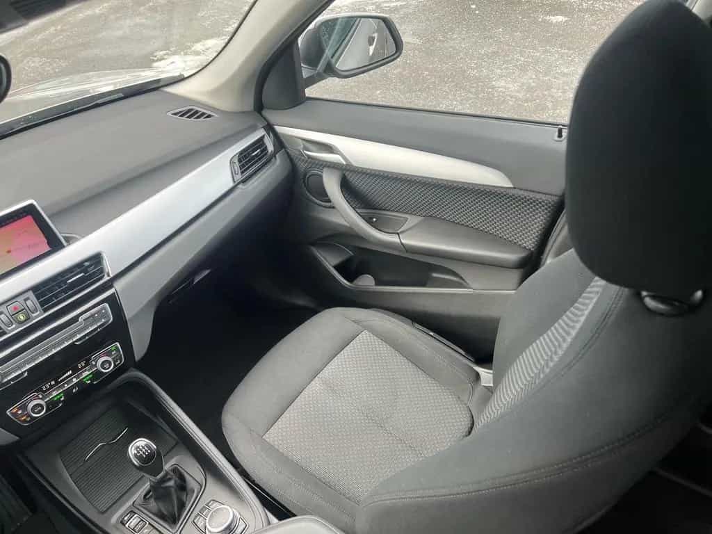 BMW X1 sDrive18i ANHÄNGEKUPPLUNG DAB NAVI UVM. 01/2022-photo-30