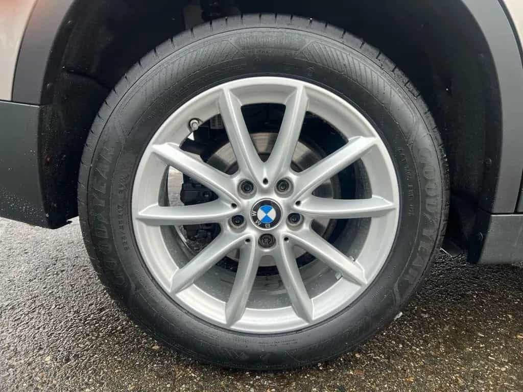 BMW X1 sDrive18i ANHÄNGEKUPPLUNG DAB NAVI UVM. 01/2022-photo-39