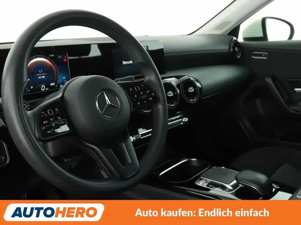 Mercedes-Benz A 200 Aut.*NAVI*PDC*SHZ*TEMPO*KLIMA*MBUX* 04/2019-photo-10
