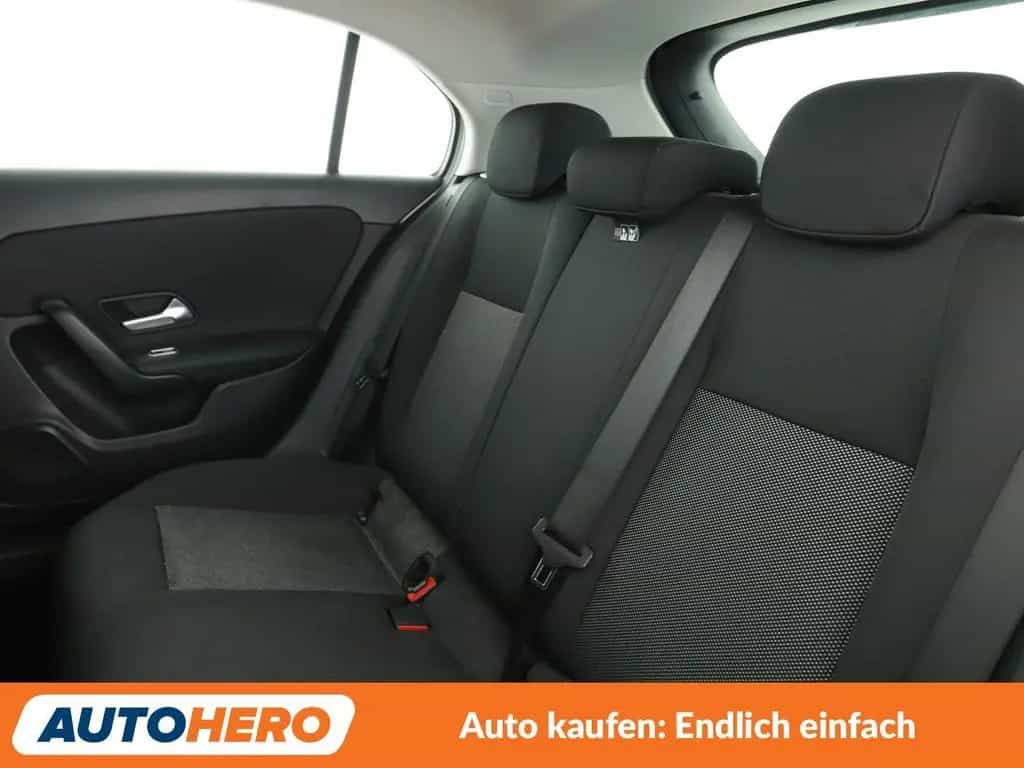 Mercedes-Benz A 200 Aut.*NAVI*PDC*SHZ*TEMPO*KLIMA*MBUX* 04/2019-photo-13