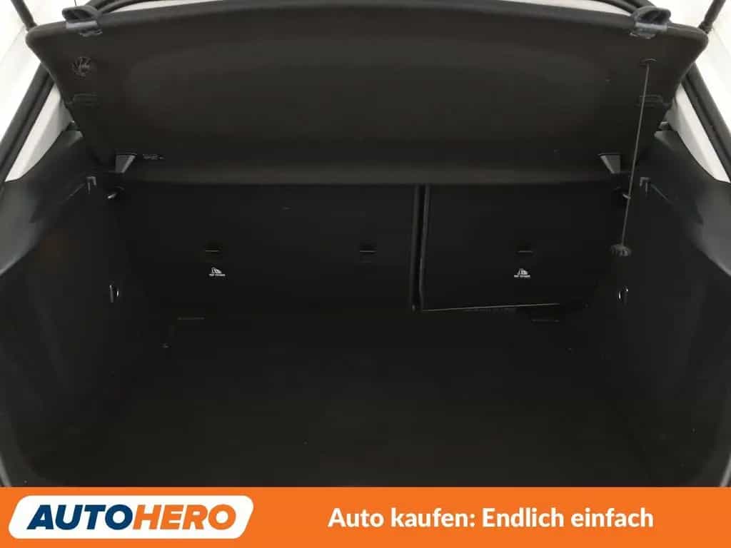 Mercedes-Benz A 200 Aut.*NAVI*PDC*SHZ*TEMPO*KLIMA*MBUX* 04/2019-photo-17