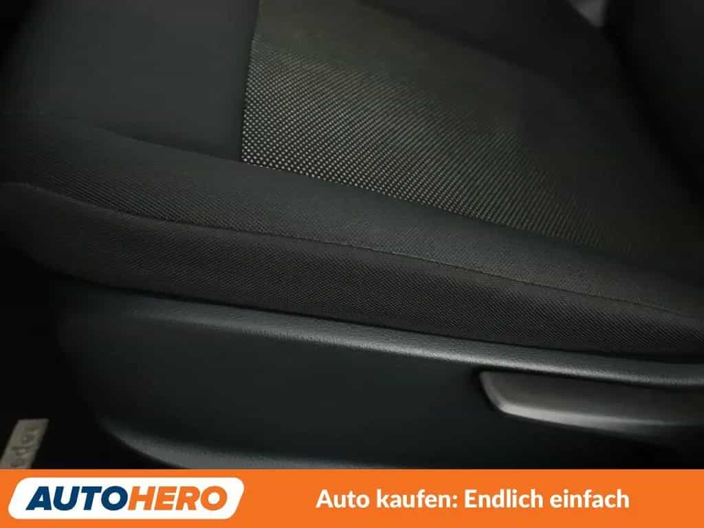 Mercedes-Benz A 200 Aut.*NAVI*PDC*SHZ*TEMPO*KLIMA*MBUX* 04/2019-photo-30