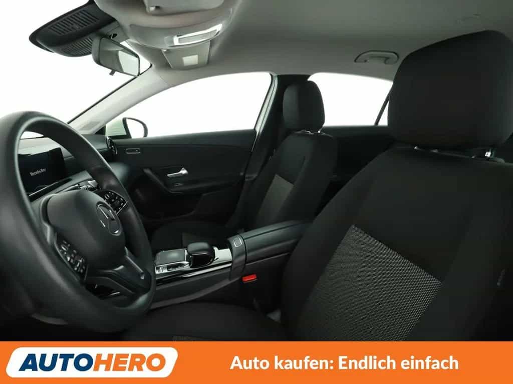 Mercedes-Benz A 200 Aut.*NAVI*PDC*SHZ*TEMPO*KLIMA*MBUX* 04/2019-photo-9