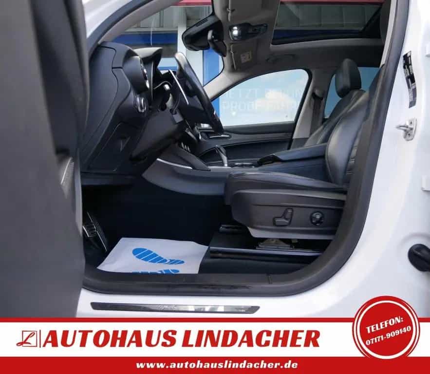 Alfa Romeo Stelvio 2.0T First Edition Q4 |Navi |Leder |Xeno 08/2017-photo-9