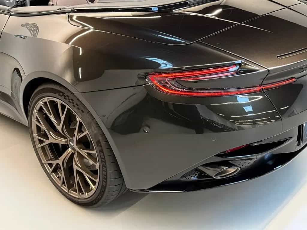 Aston Martin DB12 Volante | Aston Martin Brussels 02/2025-photo-12