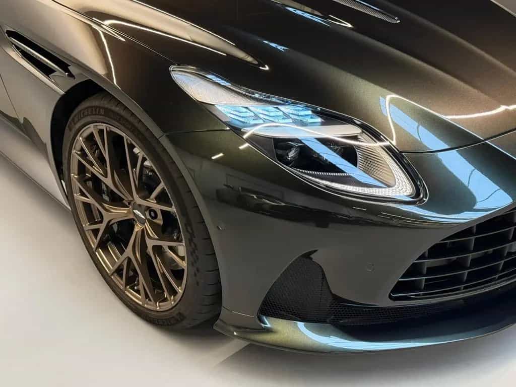 Aston Martin DB12 Volante | Aston Martin Brussels 02/2025-photo-7