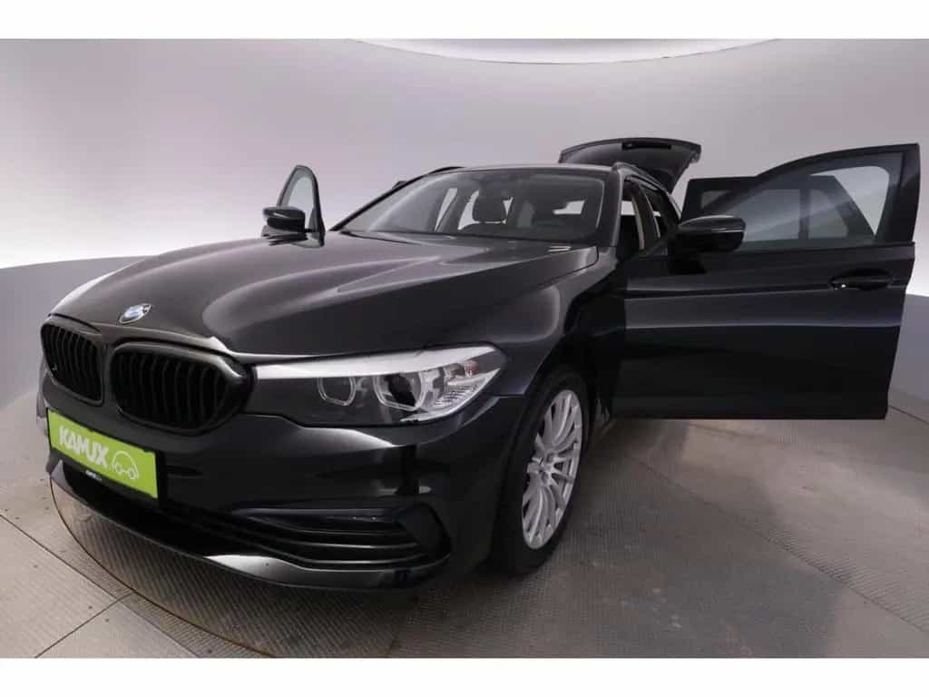 BMW 5 Series 520 d Touring Steptronic Sport Line+LED+NAVI+AHK 12/2019-photo-21