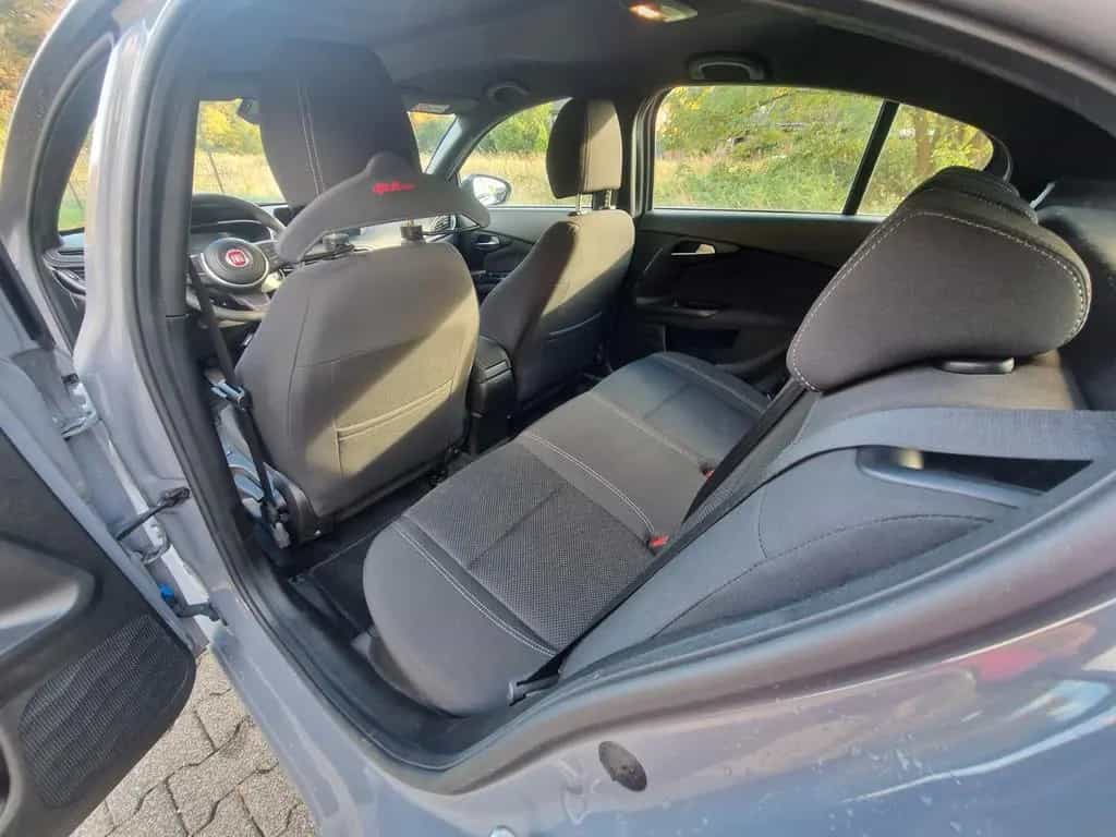 Fiat Tipo 1.0 SPORT- Scheckheft - Vollausstattung 09/2021-photo-12