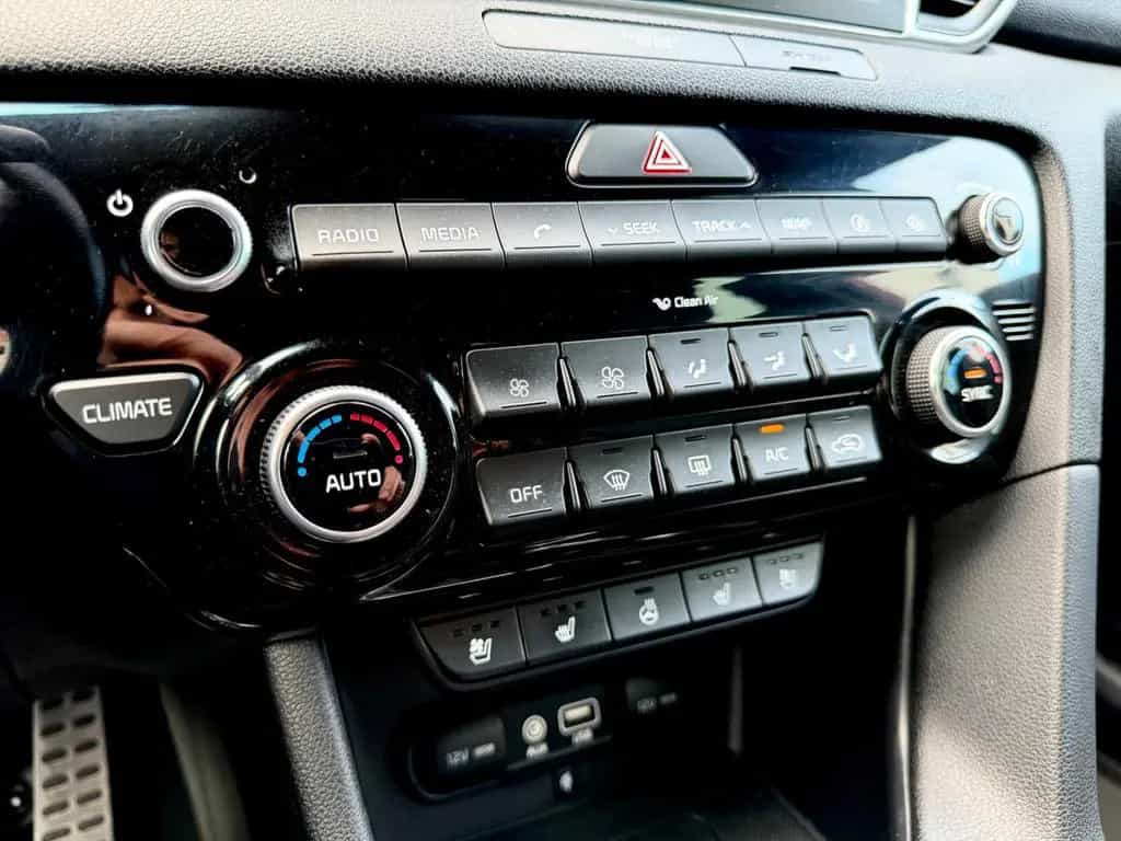 Kia Sportage GT Line 2.0d 4WD /NAVI/LED/CAM/JBL/AHK/ 10/2016-photo-20