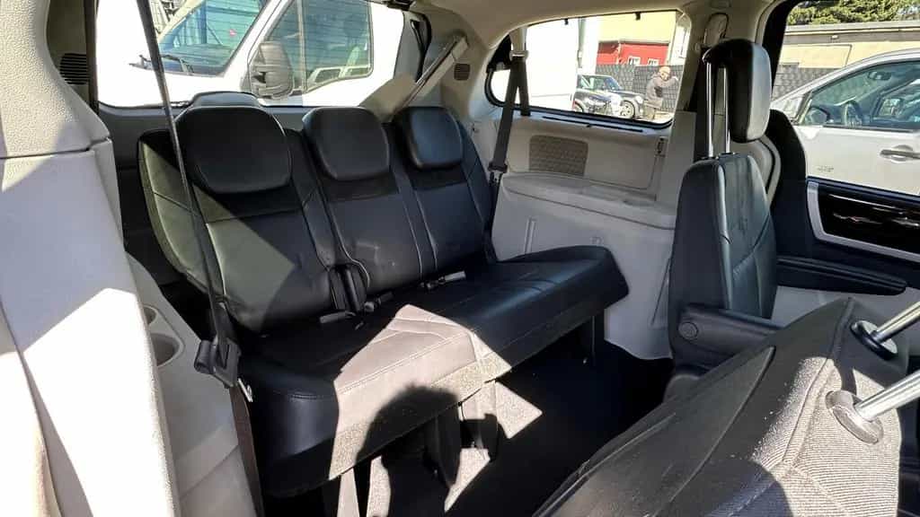 Chrysler Grand Voyager Limited  7 SITZE+ AUTOMATIK+ XENON 05/2010-photo-14