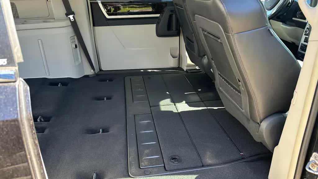 Chrysler Grand Voyager Limited  7 SITZE+ AUTOMATIK+ XENON 05/2010-photo-22