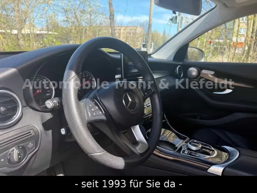 Mercedes-Benz GLC-Class 250 Coupe 4Matic 9G AMG Line*AHZV*CAM*NIGHT* 10/2016-photo-17