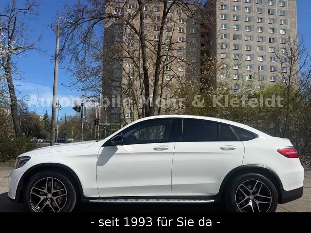 Mercedes-Benz GLC-Class 250 Coupe 4Matic 9G AMG Line*AHZV*CAM*NIGHT* 10/2016-photo-2