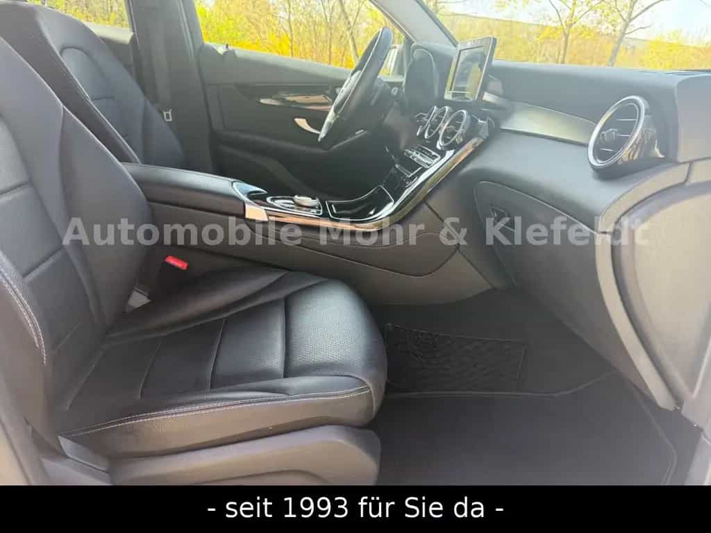 Mercedes-Benz GLC-Class 250 Coupe 4Matic 9G AMG Line*AHZV*CAM*NIGHT* 10/2016-photo-9