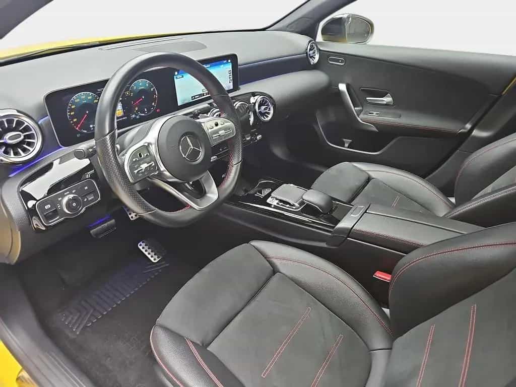 Mercedes-Benz A 220 DCT AMG LINE WINTER LED LM 04/2019-photo-19