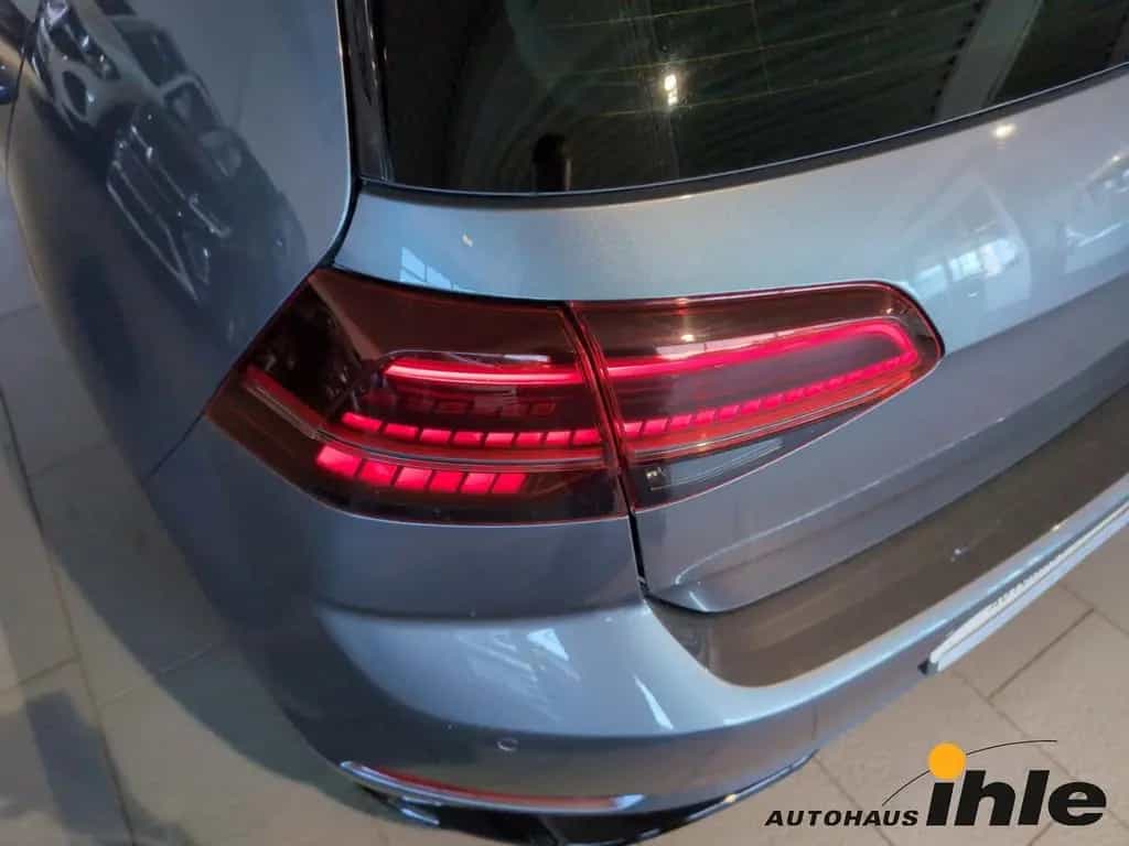 Volkswagen Golf VII Comfortline 1,5 TSI NAVI+BLUETOOTH+CLIM 12/2017-photo-15