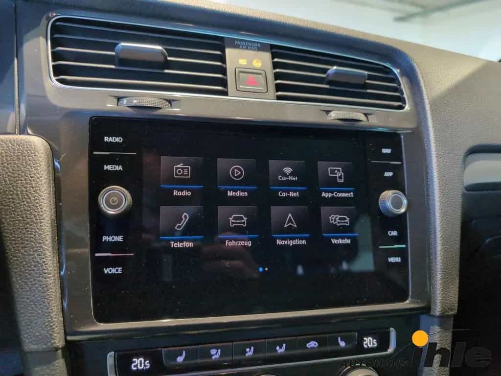 Volkswagen Golf VII Comfortline 1,5 TSI NAVI+BLUETOOTH+CLIM 12/2017-photo-19