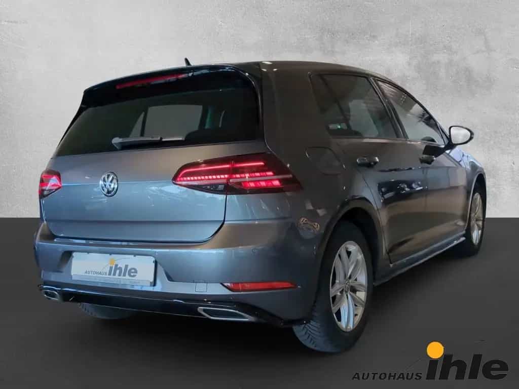 Volkswagen Golf VII Comfortline 1,5 TSI NAVI+BLUETOOTH+CLIM 12/2017-photo-2