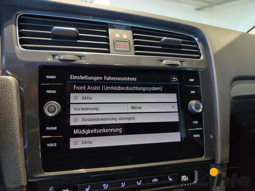 Volkswagen Golf VII Comfortline 1,5 TSI NAVI+BLUETOOTH+CLIM 12/2017-photo-20