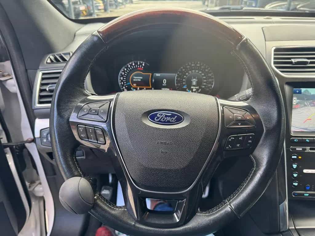 Ford Explorer ECO BOOST PLATINUM 3,5 l 07/2018-photo-18