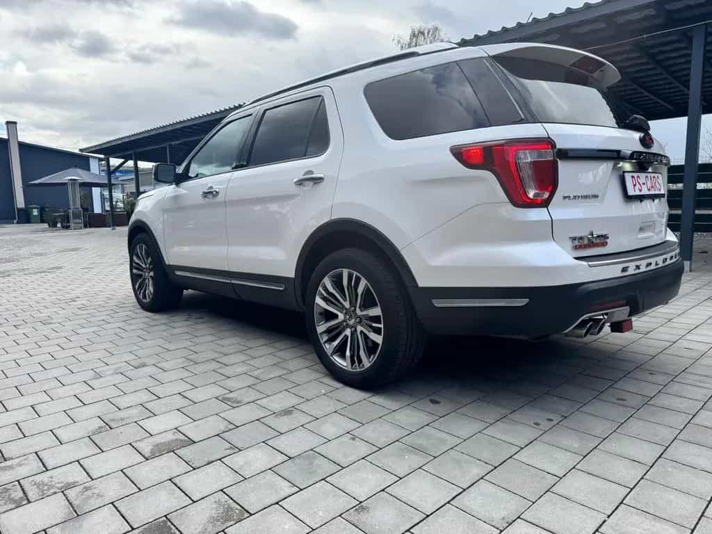 Ford Explorer ECO BOOST PLATINUM 3,5 l 07/2018-photo-5