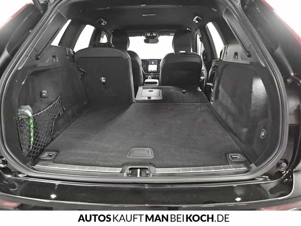 Volvo XC60 B4 D Plus Dark ACC BLIS VLED STDHz AHK 4SHz 12/2023-photo-14