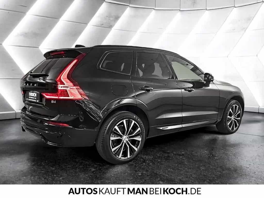 Volvo XC60 B4 D Plus Dark ACC BLIS VLED STDHz AHK 4SHz 12/2023-photo-2