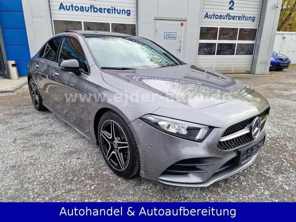 Mercedes-Benz A 200 Limousine Automatik **AMG-LINE**PANORAMA** 09/2019-photo-1