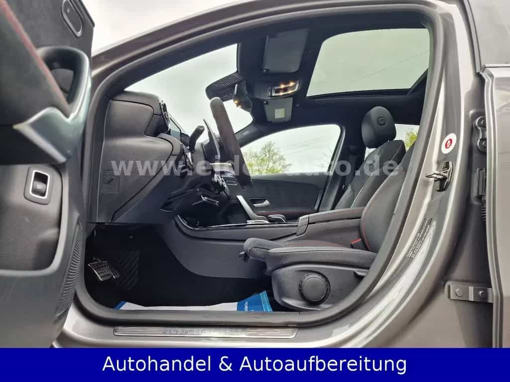 Mercedes-Benz A 200 Limousine Automatik **AMG-LINE**PANORAMA** 09/2019-photo-11