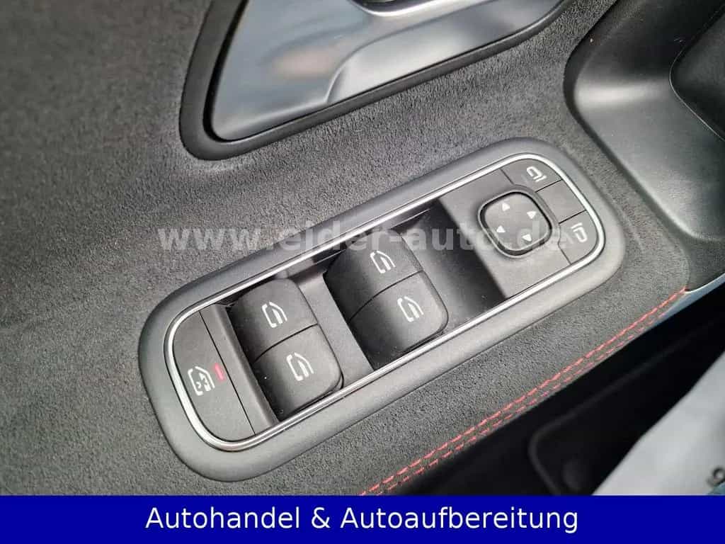 Mercedes-Benz A 200 Limousine Automatik **AMG-LINE**PANORAMA** 09/2019-photo-30