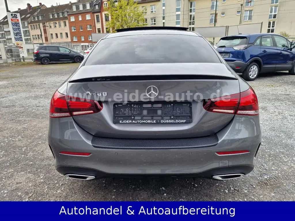 Mercedes-Benz A 200 Limousine Automatik **AMG-LINE**PANORAMA** 09/2019-photo-4