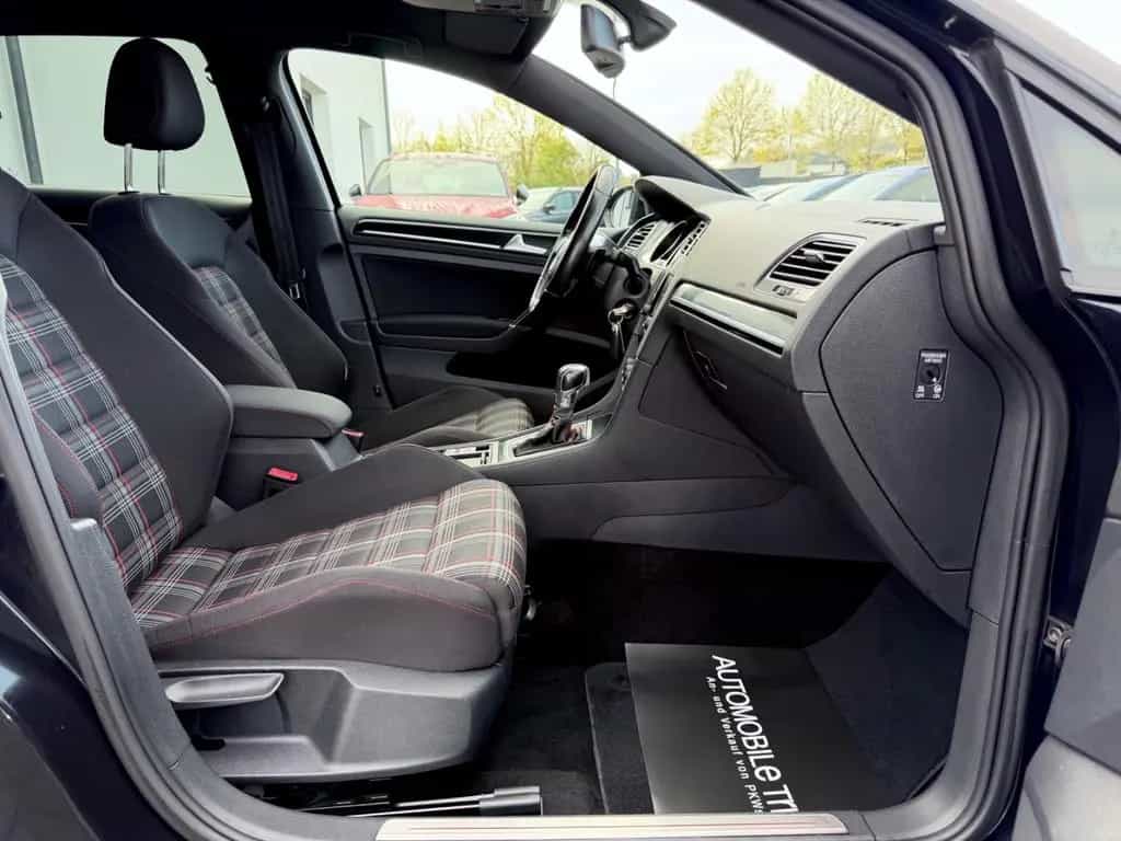 Volkswagen Golf VII Lim. GTI Performance BMT 05/2015-photo-10