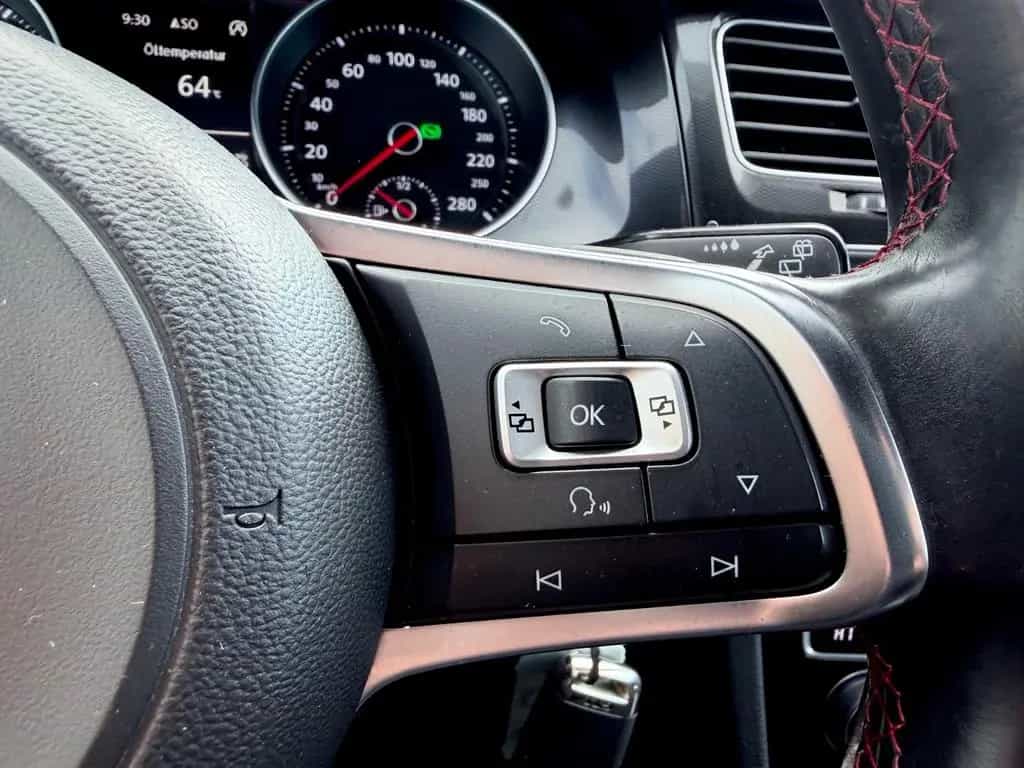 Volkswagen Golf VII Lim. GTI Performance BMT 05/2015-photo-13