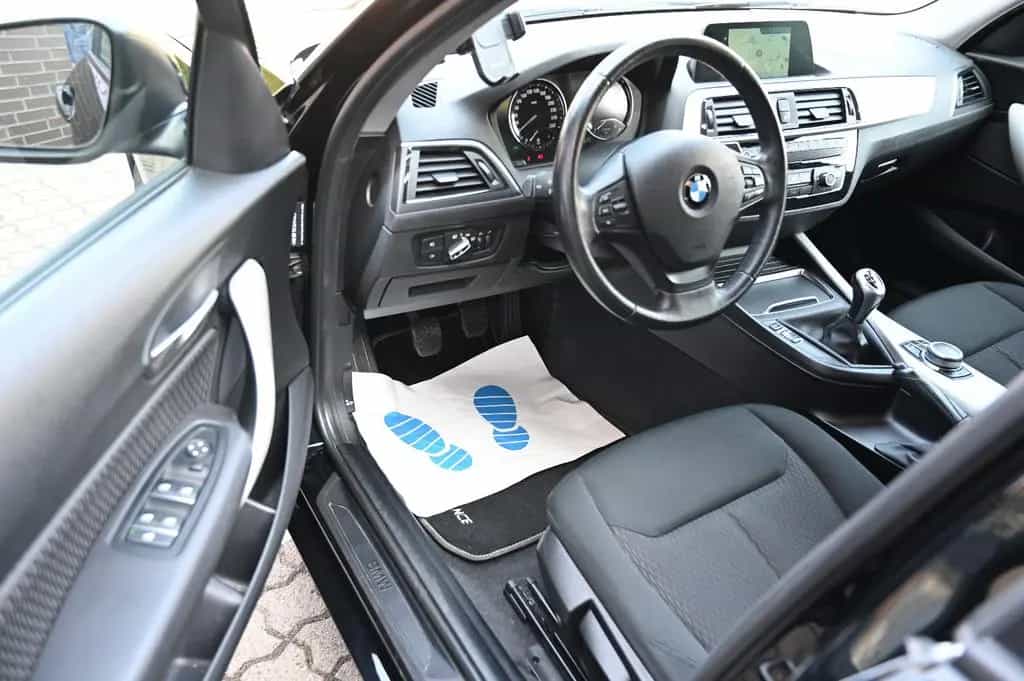 BMW 1 Series 118 i Advantage Navi Klimaauto LED PDC Sitzhz 07/2019-photo-10
