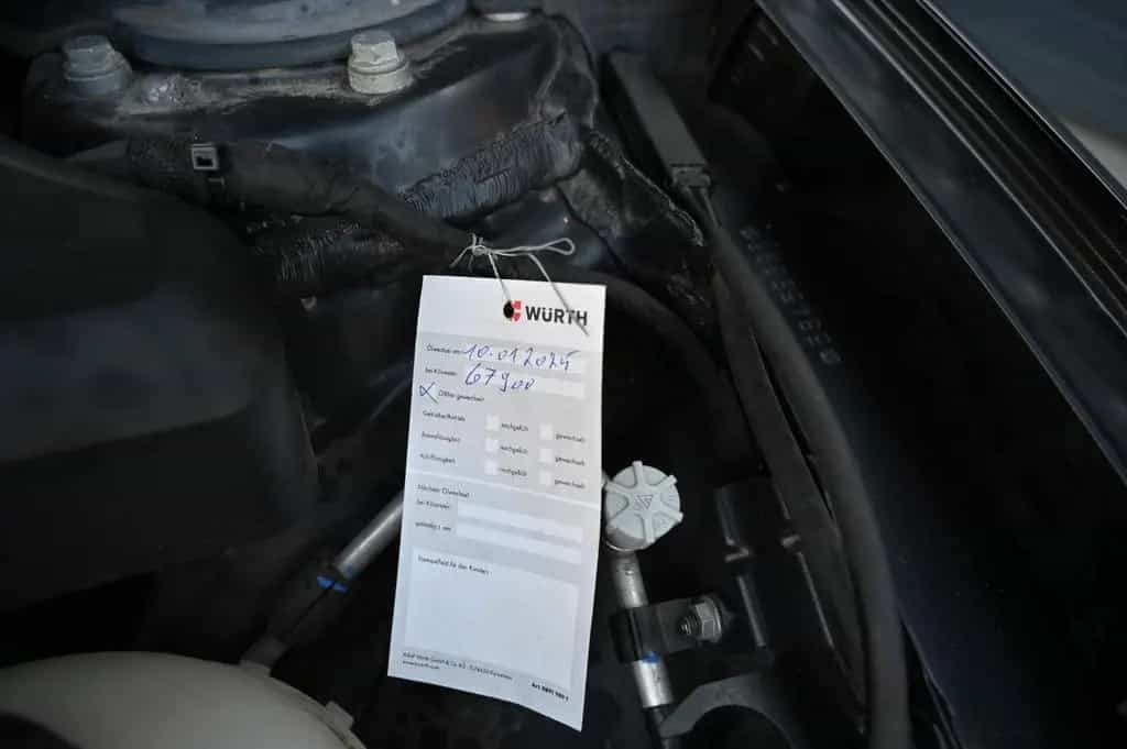 BMW 1 Series 118 i Advantage Navi Klimaauto LED PDC Sitzhz 07/2019-photo-16