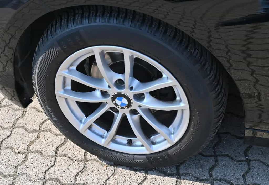 BMW 1 Series 118 i Advantage Navi Klimaauto LED PDC Sitzhz 07/2019-photo-18