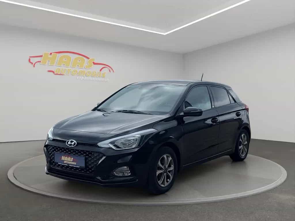 Hyundai i20 YES! *Kamera*Tempomat*aus 1.Hand* 02/2020-photo-0