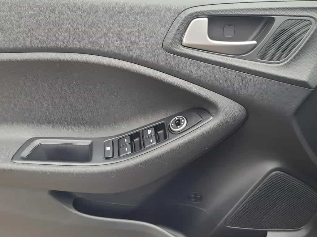 Hyundai i20 YES! *Kamera*Tempomat*aus 1.Hand* 02/2020-photo-16