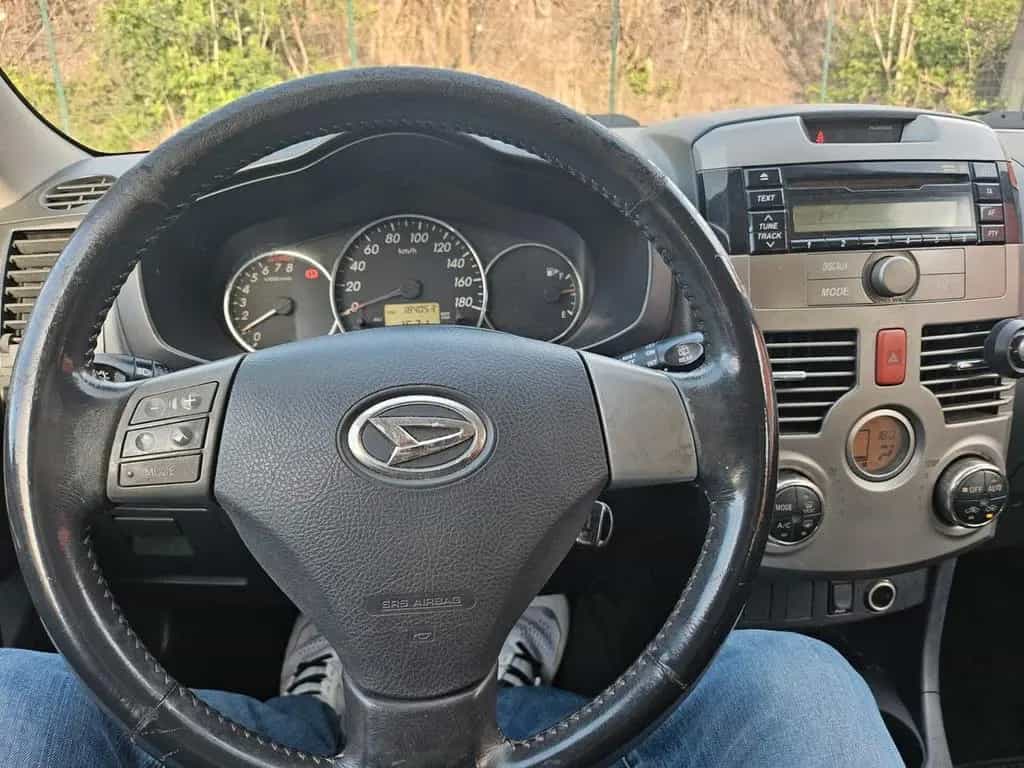 Daihatsu Terios 1.5 4WD B You Think Pink 03/2011-photo-6