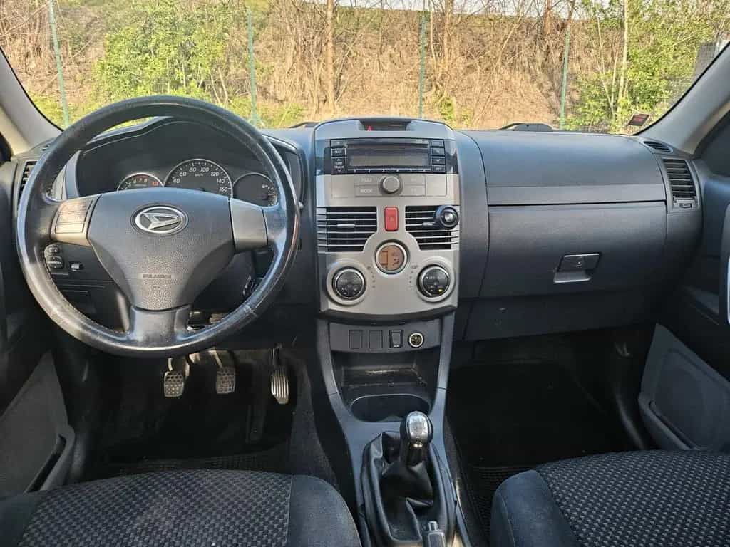 Daihatsu Terios 1.5 4WD B You Think Pink 03/2011-photo-8
