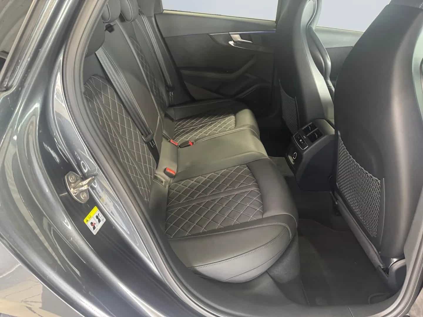 Audi S4 10/2019-photo-19
