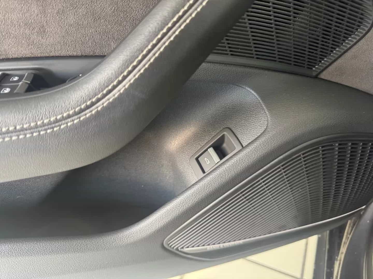 Audi S4 10/2019-photo-30