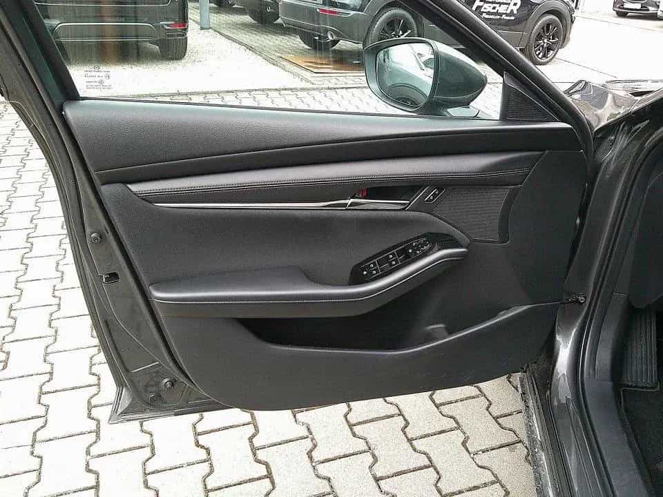 Mazda 3 SKYACTIV X 186 Exclusive NAVI/KAMERA/HUD/WKR 11/2023-photo-16