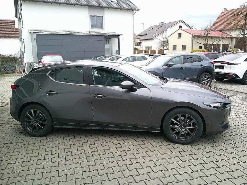 Mazda 3 SKYACTIV X 186 Exclusive NAVI/KAMERA/HUD/WKR 11/2023-photo-3
