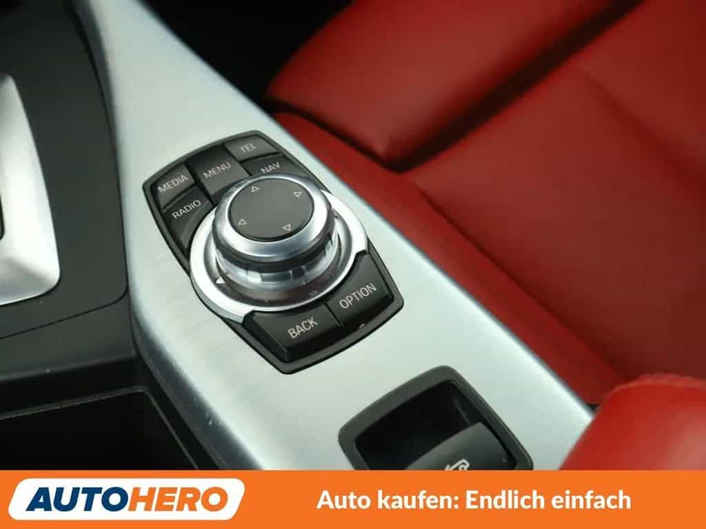 BMW 2 Series 220i Sport Line Aut.*NAVI*BI-XENON*TEMPO*PDC 04/2015-photo-24