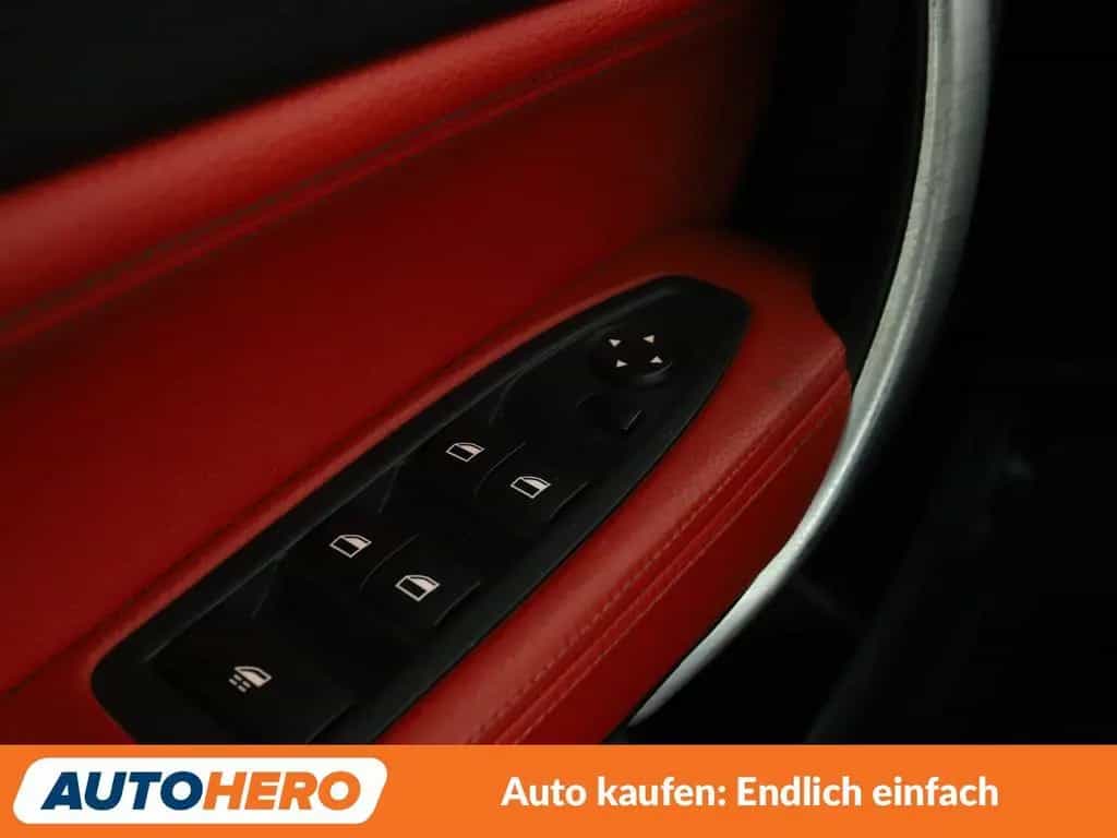 BMW 2 Series 220i Sport Line Aut.*NAVI*BI-XENON*TEMPO*PDC 04/2015-photo-26