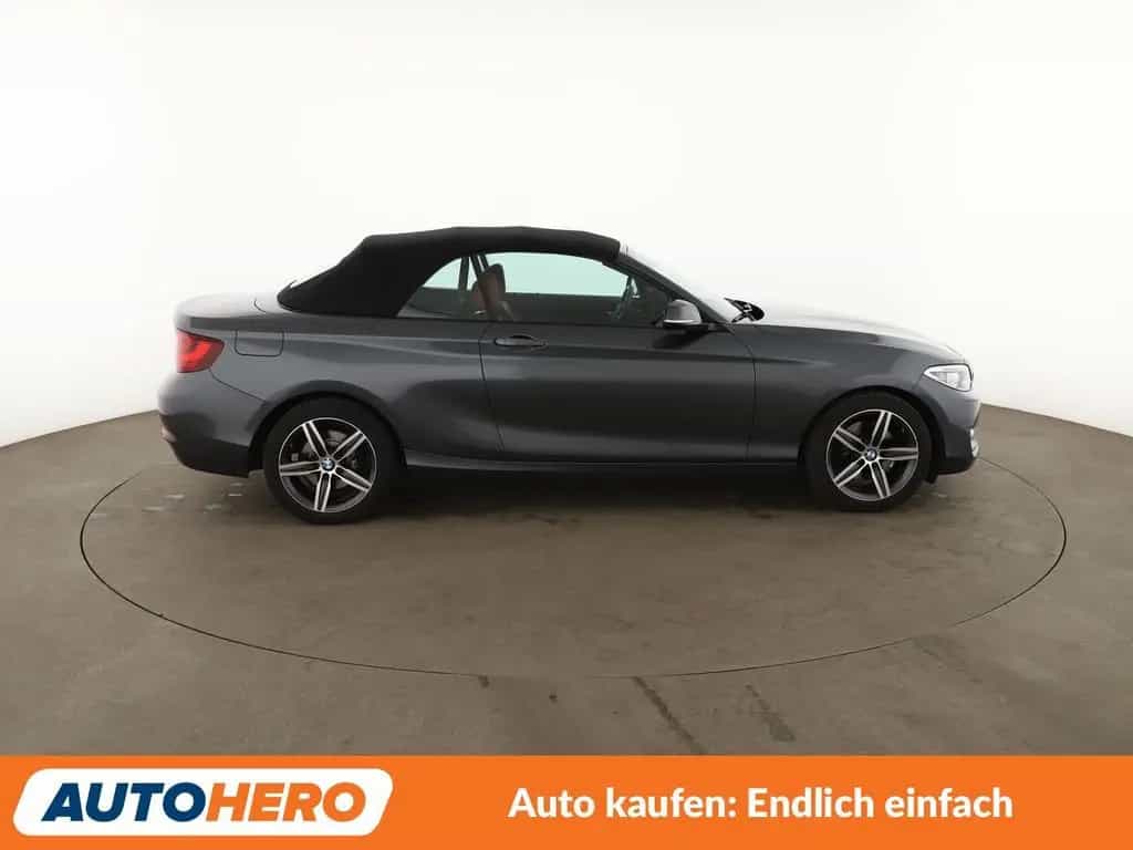 BMW 2 Series 220i Sport Line Aut.*NAVI*BI-XENON*TEMPO*PDC 04/2015-photo-6