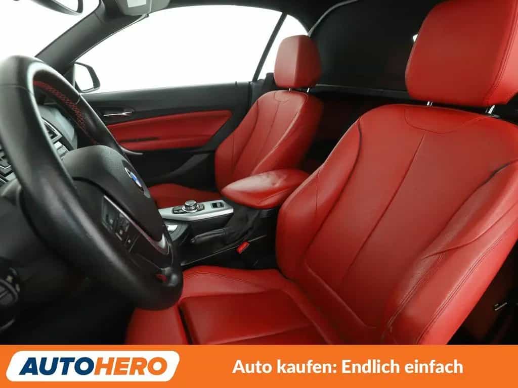 BMW 2 Series 220i Sport Line Aut.*NAVI*BI-XENON*TEMPO*PDC 04/2015-photo-9