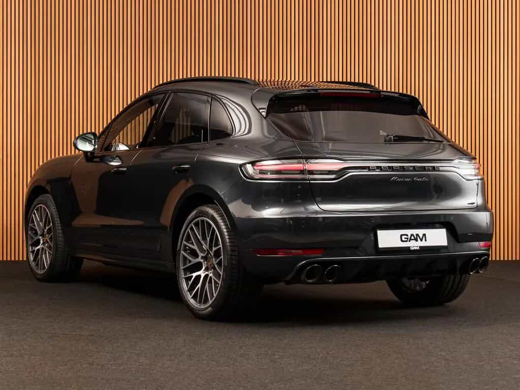 Porsche Macan Turbo SportDesign-BURMESTER-18w-21"-PANO 02/2020-photo-2